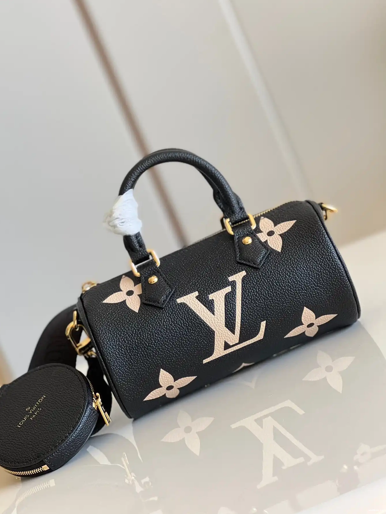 WIS BB VUITTON LOUIS PAPILLON 0607